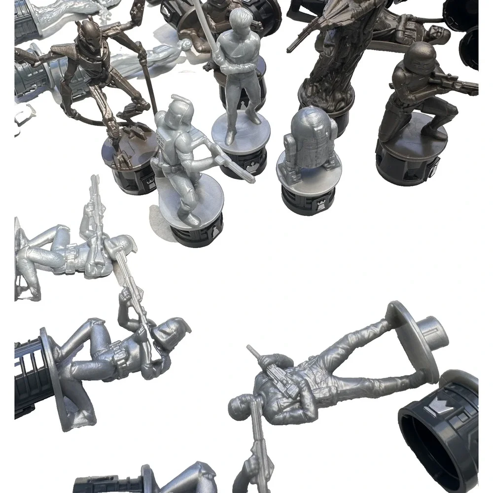 2014 Hasbro Star Wars Chess Figures 29 Pieces